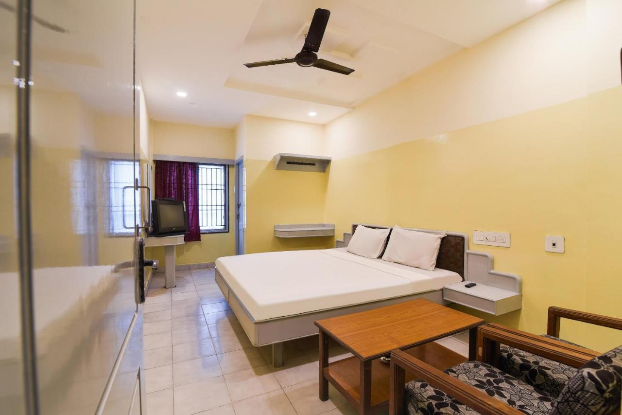 Spot On Karthik International Nellore Exterior foto